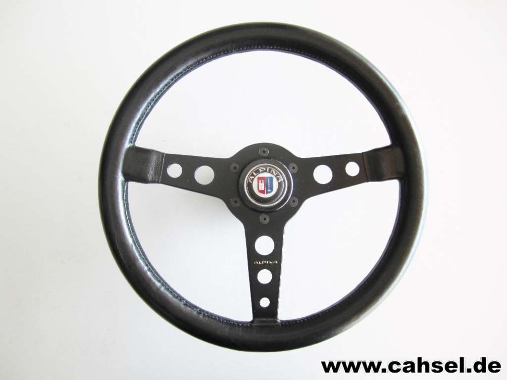 Momo Steering Wheel Hub C155 For BMW 1502-2002 Mozzo Well 